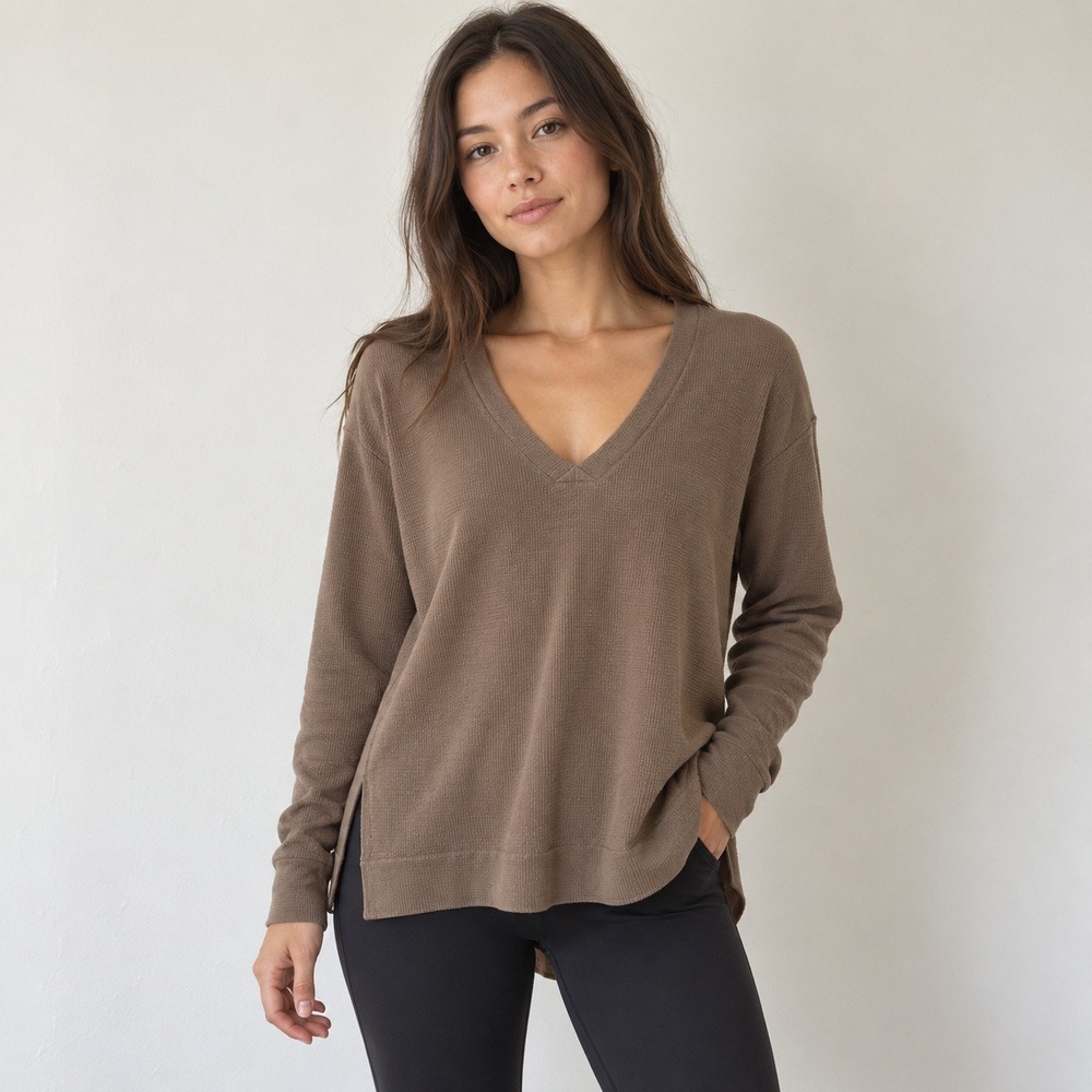 Lululemon Textured V-Neck Pullover Womens Medium Brown Sweater Lounge Yoga